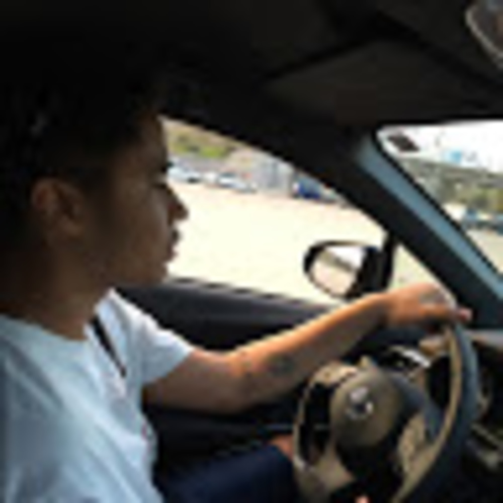 Meet your Posher, Fabian